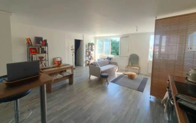 Beautiful apartment in Saint-Denis