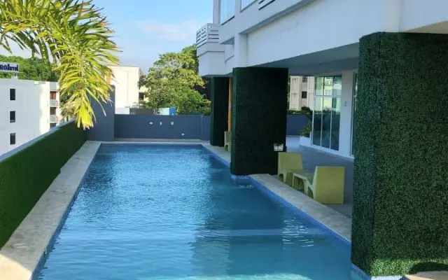 Well located full equipped studio apartment in a new building.