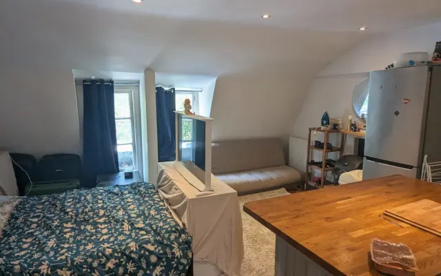 central studio flat
