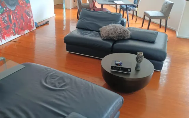 Habitación privada en hermoso apartamento iluminado