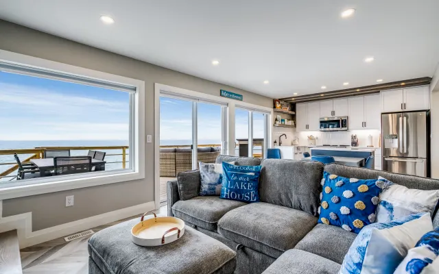 Sunset Beach Escape Lake House
