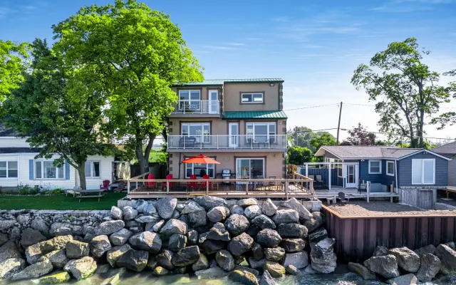 Tree Top Lakehouse - Breathtaking Views & Sunsets
