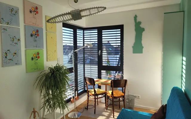 Darmstadt-Griesheim, Sunny room in modern new-build apartment 2022