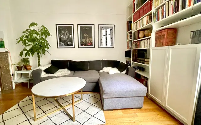 Lovely flat in Paris