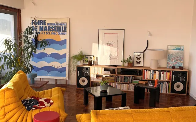 Air-conditioned apartment in the center of Marseille, not far from the 