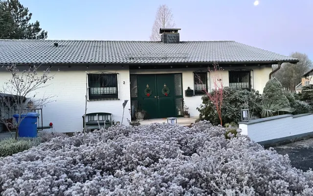 Tolle Wohnung mit großem Panorama Balkon am See