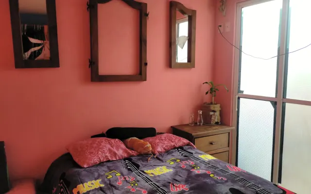 Warm apartment in very quiet area in gated community