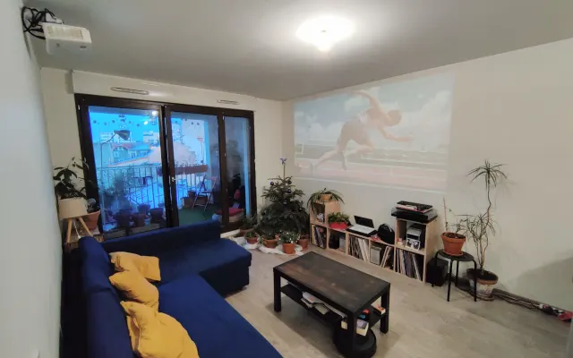 3 Habitaciones en el centro de Romainville.
A 3 min del metro ligne 11