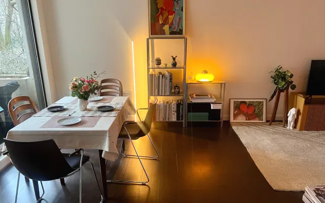 Chambre privée dans un appartement calme et confortable avec terrasse