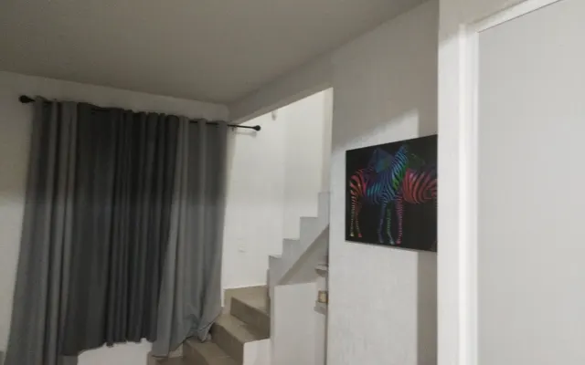 Maison dans une communauté privée avec piscine et sécurité, nous...