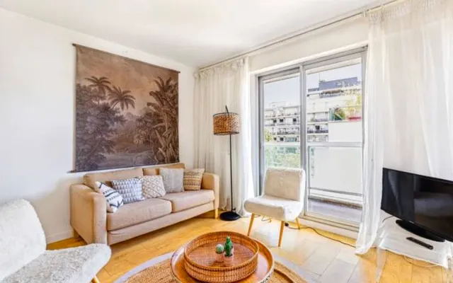 Bohemian apartment in the 15th Arrondissement
