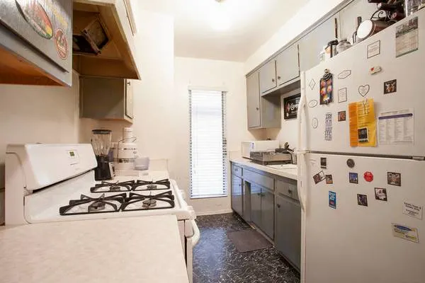 Great Private Room in West Hollywood.