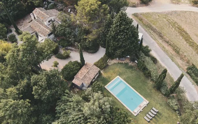 Chambres d’hôtes avec piscine dans les Alpilles