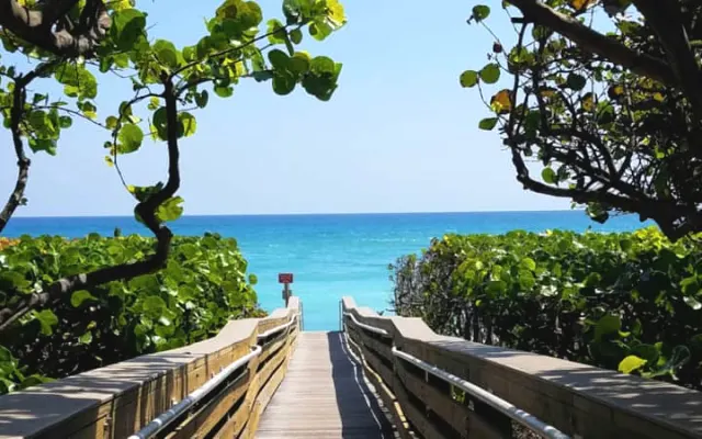 POSHPADZ Presents 5 star Villa Oceana 3 bed 2 bath Palm Beach Gardens