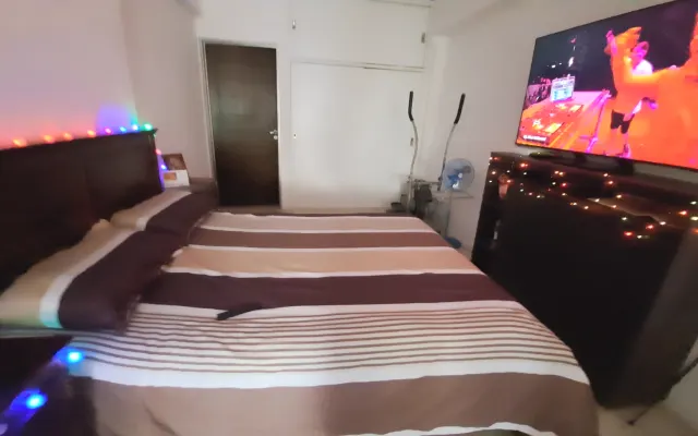 Belo apartamento em zona muito comercial e com metro próximo - copy 01