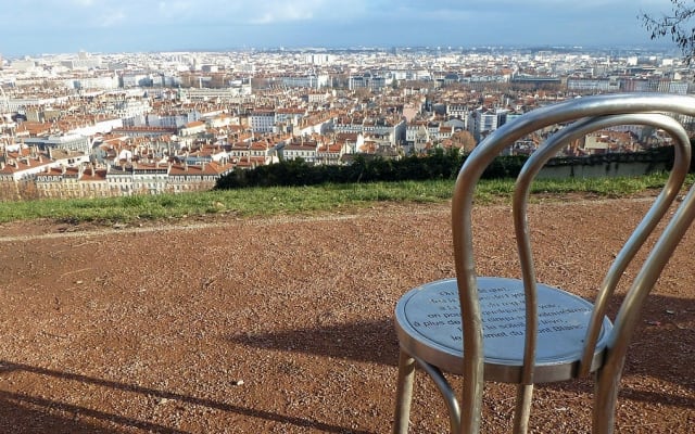 Une alcôve dans un appartement cosy