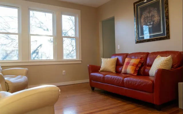 Excellent North End Luxe 2 Bdr