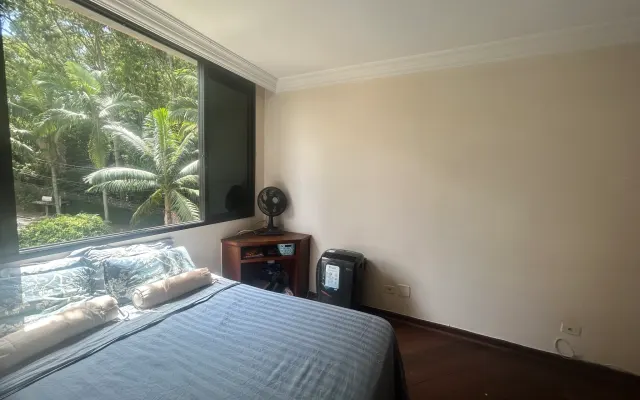 Schöne und geräumige Wohnung in Morumbi, in der Nähe des Morumbi...