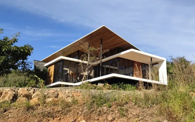 Preciosa casa de 2 dormitorios en una comunidad ecológica situada en...