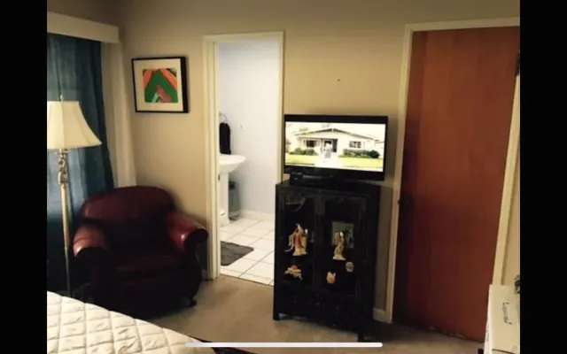 Quarto privado numa casa pitoresca