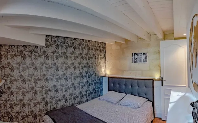Private room in Échoppe Bordelaise