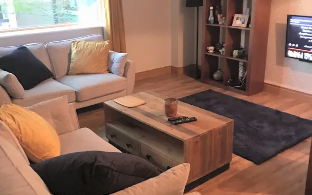 Spacious  modern double room in the heart of Dublin City