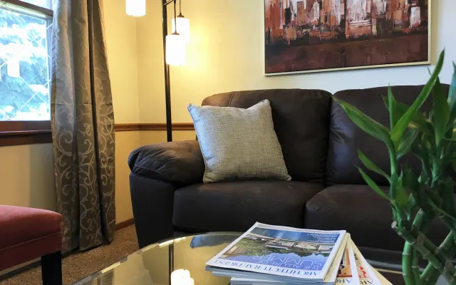 ¡Excelente Ubicación! ¡Muy limpio y cómodo Townhouse!
