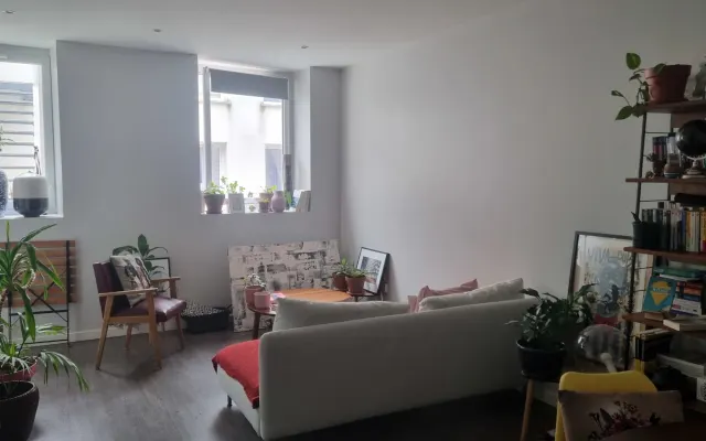 Nice, quiet apartment in Chartrons