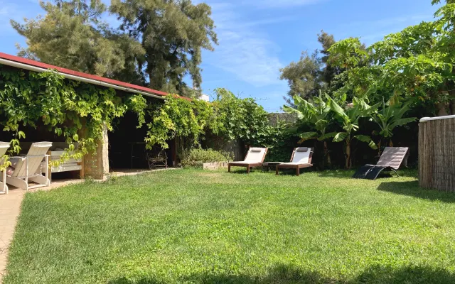 CASA COM PISCINA E JARDIM NO CENTRO HISTÓRICO DE TAVIRA PERTO DA PRAIA