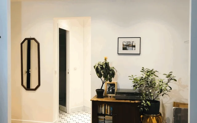 Bel appartement proche métro et canal, vue dégagée