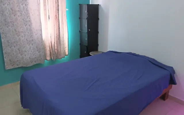 cuarto disponible en departamento compartido a 10 min de la playa.