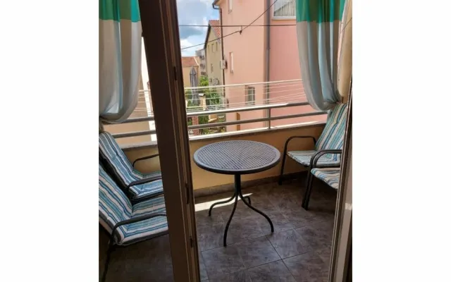 Spazio gay friendly caldo e accogliente nel cuore della città (A2)