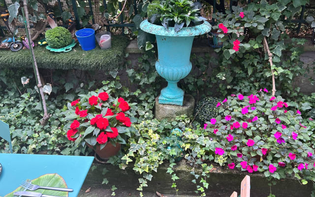 Belo espaço de 30 m2 perto do Panthéon num jardim privado
