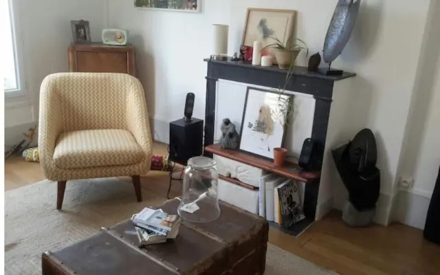 Charming apartment just outside Paris
