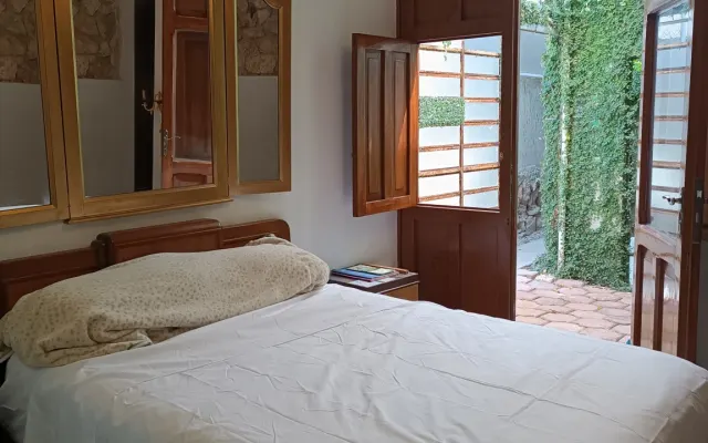 beautiful air-conditioned studio with breakfast area and comfortable...