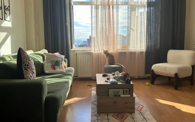 Amplia habitación en el casco histórico de la ciudad