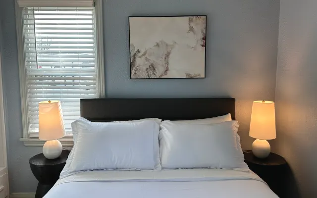 2BR Oasi moderna a Midwest City | Lilac1