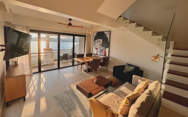 Frente al mar 2BR Laguna Duplex