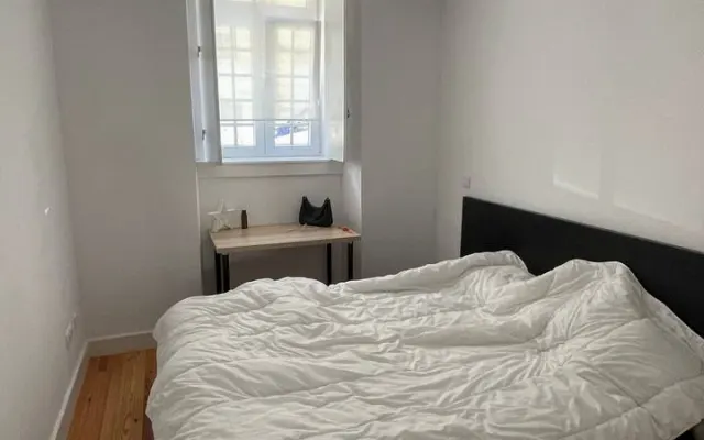 Apartamento acolhedor com terraço em Lisboa. Metro Alameda.