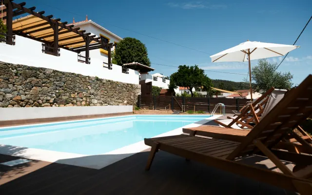 Quartinho do Chafariz; bed and breakfast in central Portugal!