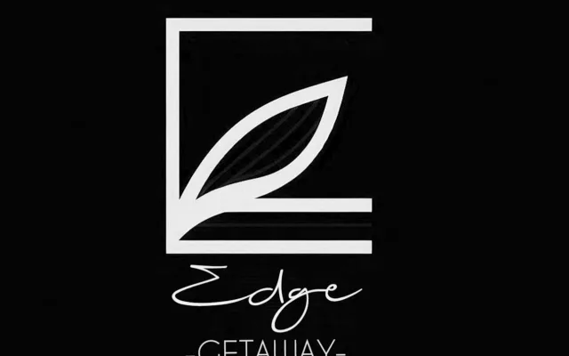 Edge Getaway: Stay edgy, stay cozy