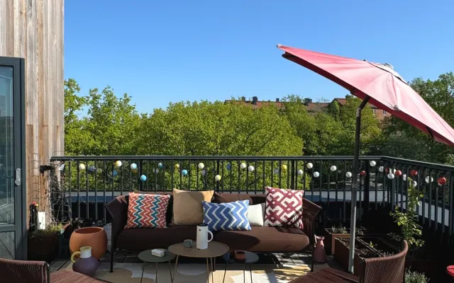 Zimmer mit eigenem WC in sonniger, stilvoller Scandi-Wohnung mit...
