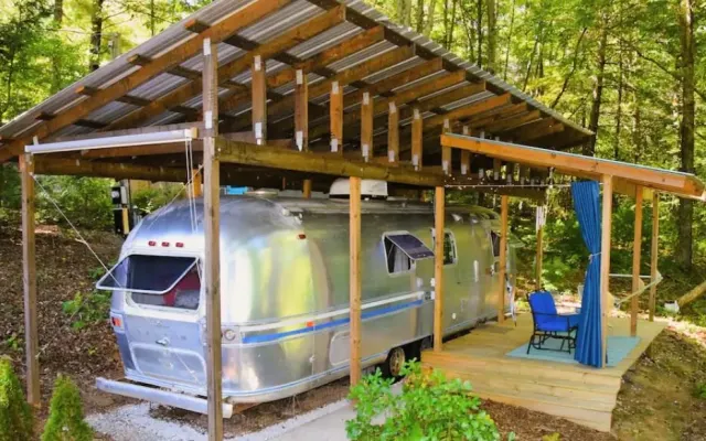 Asheville Airstream in the Woods