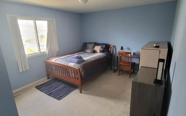 Beautiful private room by UMich North Campus