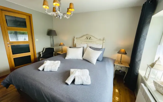 Chambre d’hôte en plein centre du village
