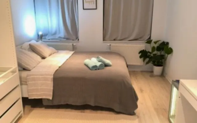 Privatzimmer.