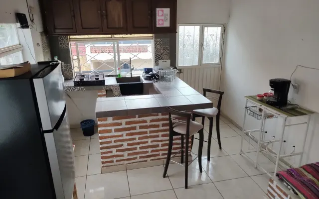 quarto em apartamento partilhado, centro da cidade