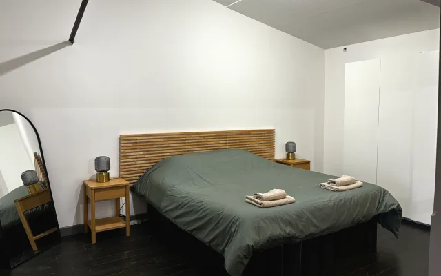 Bonito apartamento num pátio tranquilo