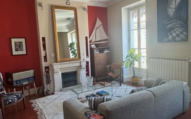 Appartement avec vue au cœur de l’écusson nîmois