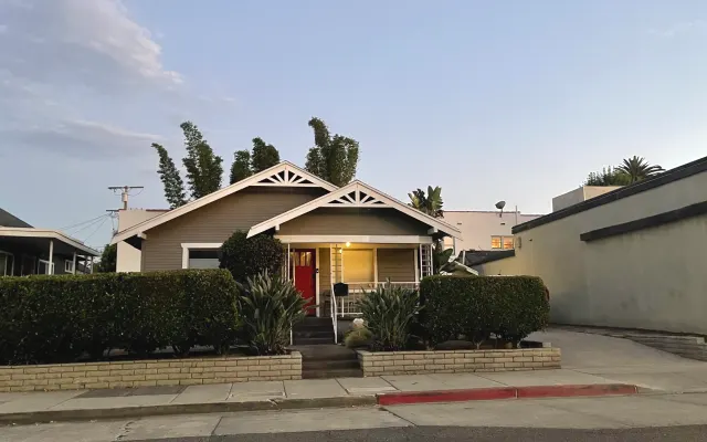 Retiro Techie: ¡bungalow californiano con bambú y bañera de...